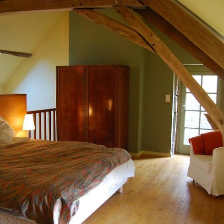 La Tour Bed & Breakfast Marcilly-la-Gueurce Dış mekan fotoğraf
