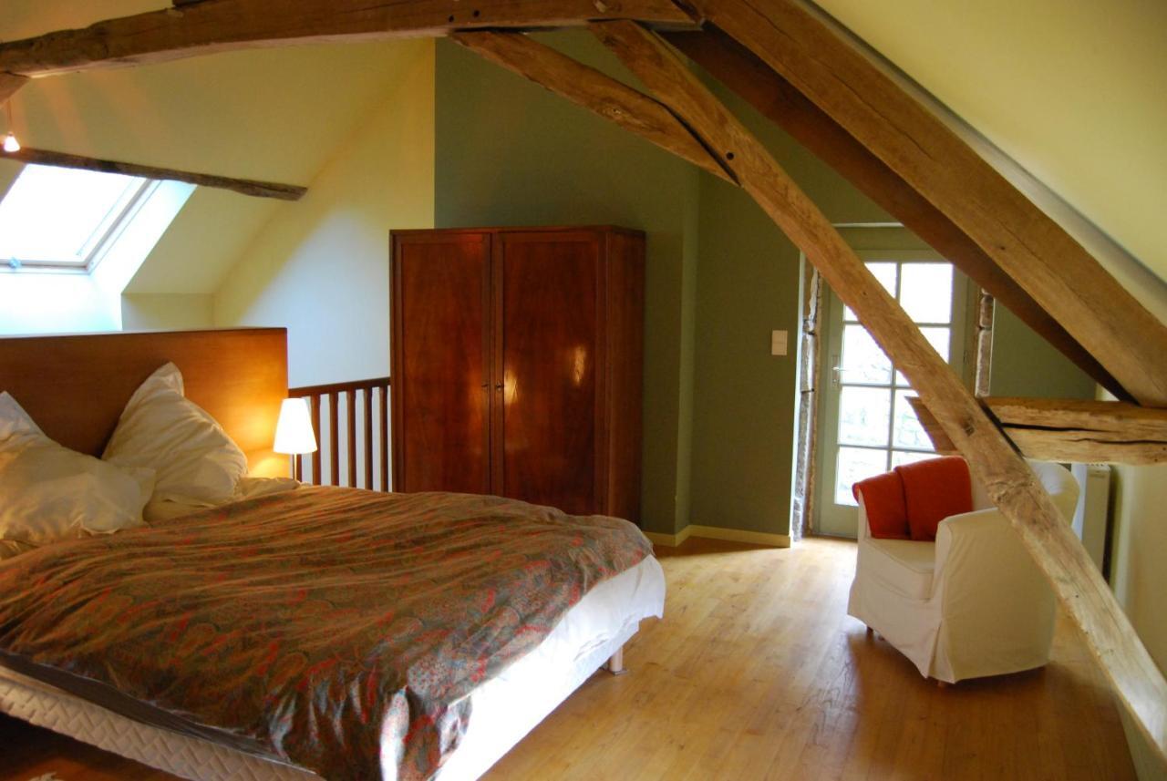 La Tour Bed & Breakfast Marcilly-la-Gueurce Dış mekan fotoğraf